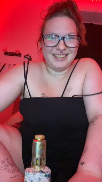Maskenbraut4 03-09-2021 Webcam 
